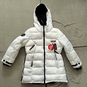 Canada Weather Gear White Hooded Puffer